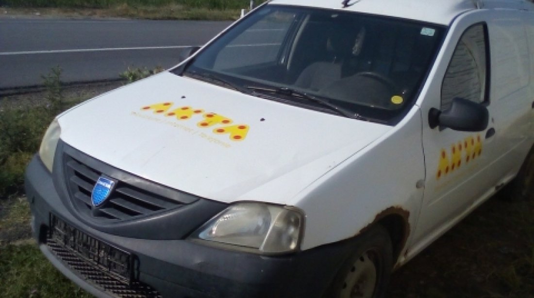 Dezmembrez Dacia Logan, an 2007, motorizare 1.5 DCI