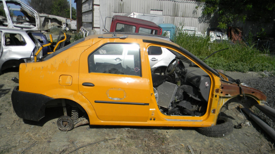 Dezmembrez Dacia LOGAN (LS) 2004 - 2012 1.5 DCi (LS0K) K9K 792 ( CP: 68, KW: 50, CCM: 1461 ) Motorina