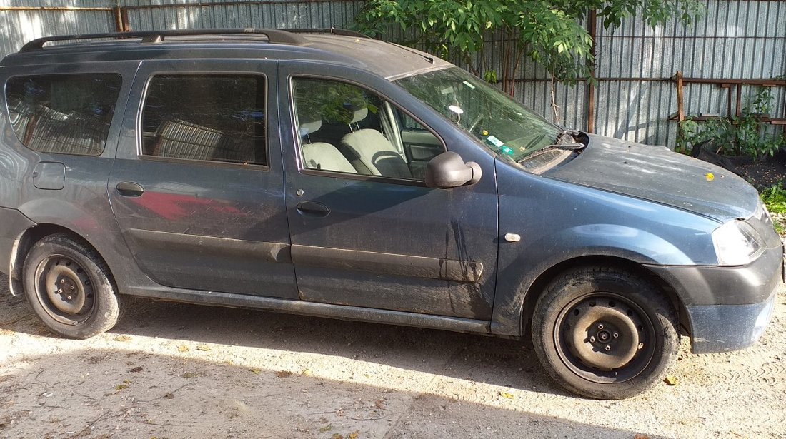 Dezmembrez Dacia Logan MCV 1.6 benzină an 2008 culoare albastru turcoaz