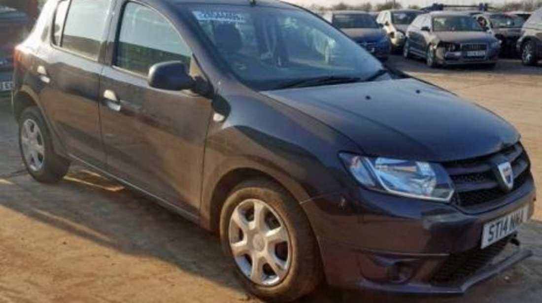 Dezmembrez Dacia Sandero 1.5 dci