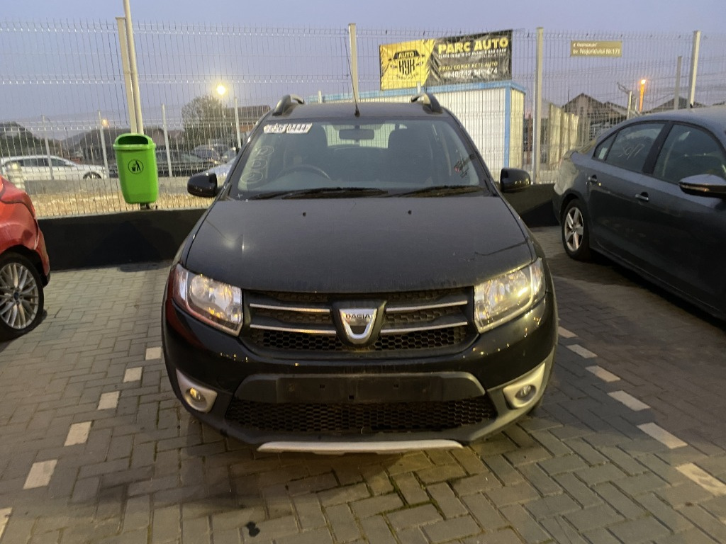 Dezmembrez Dacia Sandero 2 Stepway 1.5 DCI 2013 K9K612