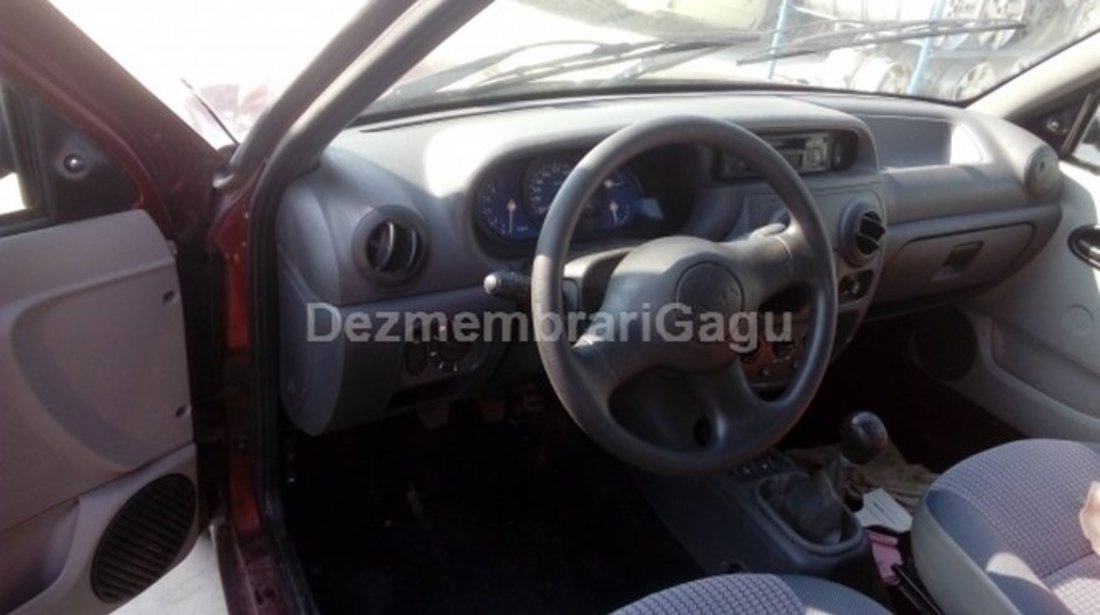 Dezmembrez Dacia Solenza, an 2003