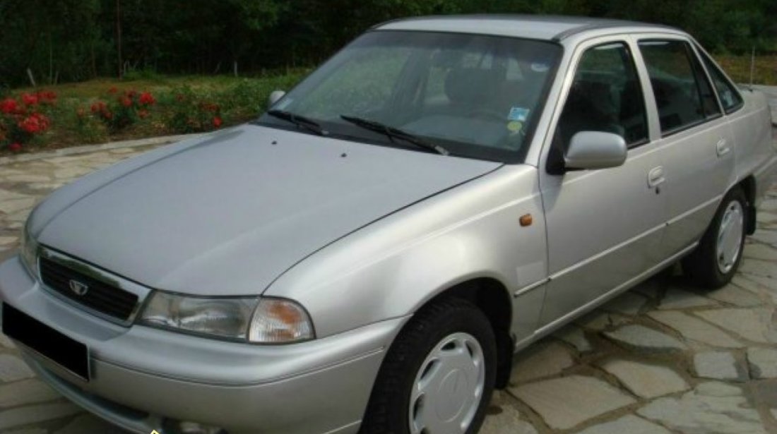 Dezmembrez Daewoo Cielo Nexia 1 5i 8v 55KW 75CP sedan si hatchback 1998