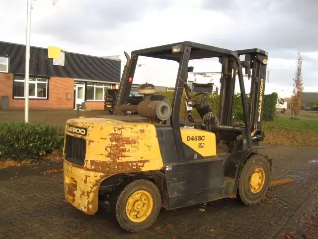 Dezmembrez Daewoo / Doosan D45SC-2 2004 - 2007 None None( CP: None, KW: None, CCM: None ) None