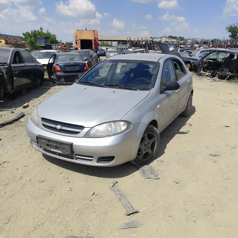 Dezmembrez Daewoo LACETTI hatchback (KLAN) 2004 > 1.4 F14D3( CP: 95, KW: 70, CCM: 1399 ) Benzina