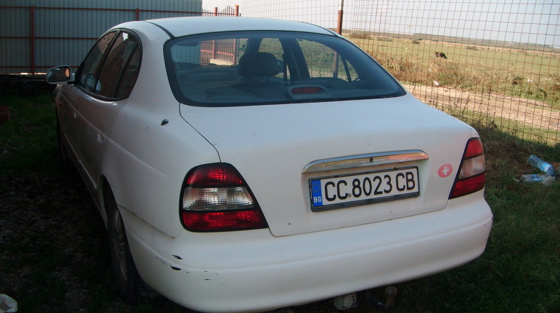 dezmembrez daewoo leganza 2000