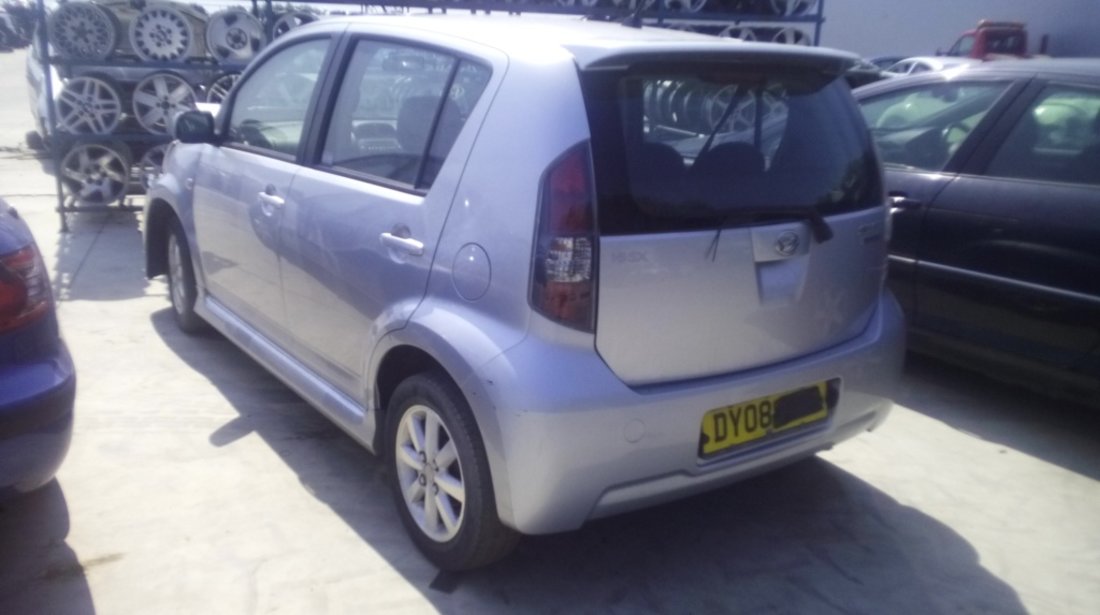 Dezmembrez Daihatsu Sirion din 2008,