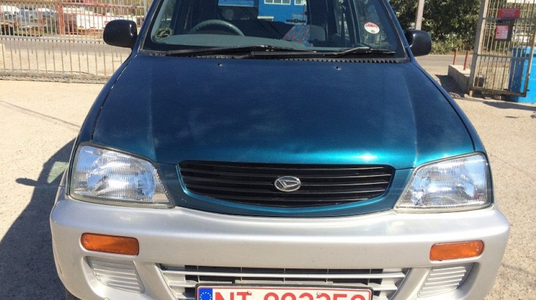 Dezmembrez Daihatsu Terios 2000