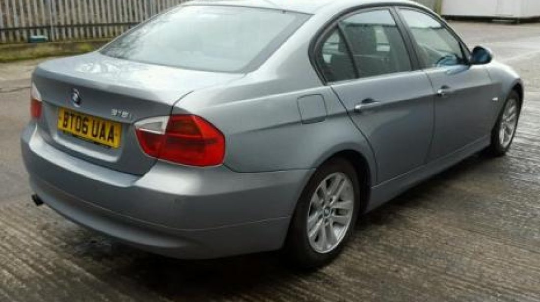 Dezmembrez / Dezmembrari Bmw 318i (E90) 2007