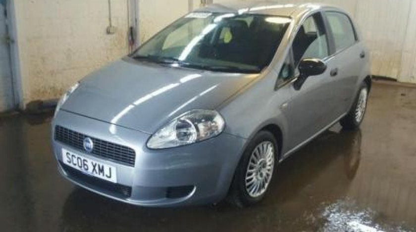 Dezmembrez / Dezmembrari Fiat Grande Punto (199) 1.3 m-jet 199B3000