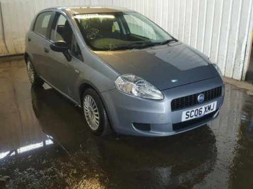 Dezmembrez / Dezmembrari Fiat Grande Punto (199) 1.3 m-jet 199B4000