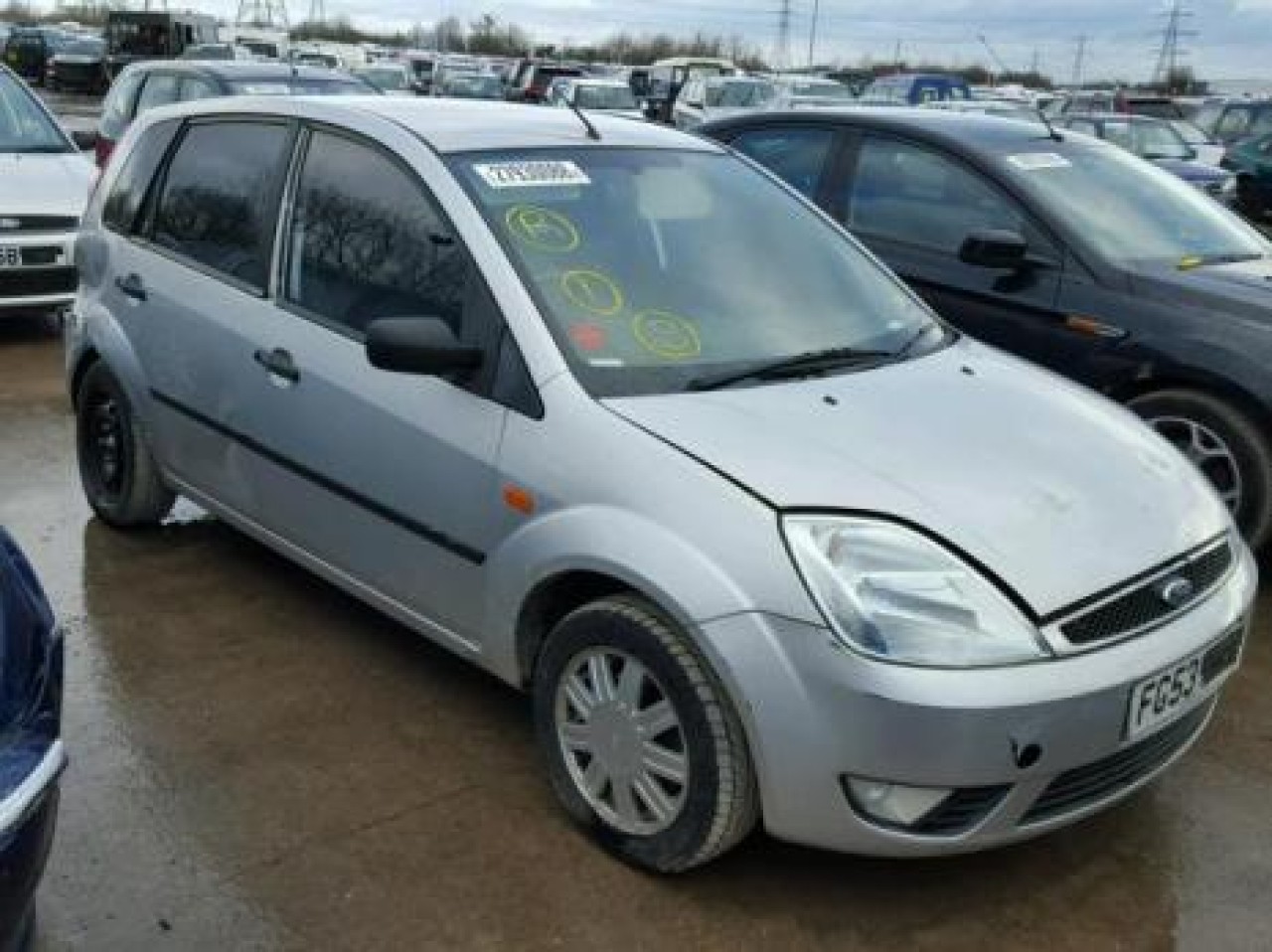 Dezmembrez / Dezmembrari Ford Fiestat 5 (JH) 1.6benz FYJB