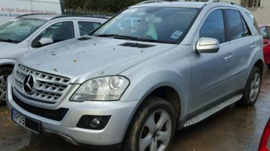 Dezmembrez / Dezmembrari Mercedes ML 320cdi