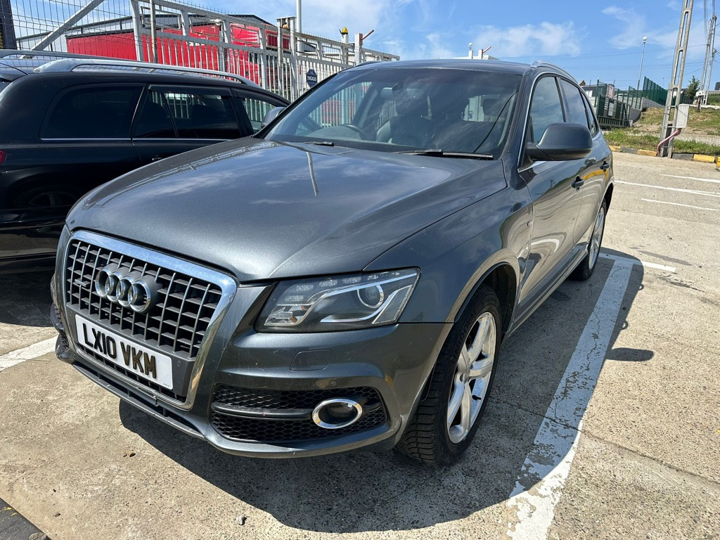 Dezmembrez / Dezmembrari / Piese / Accesorii Audi q5 s line 2010 2.0 tdi caha cutie automata 4x4
