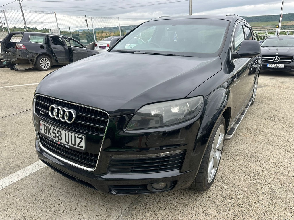 Dezmembrez / Dezmembrari / Piese / Accesorii Audi q7 negru 2008 3.0 tdi CASA