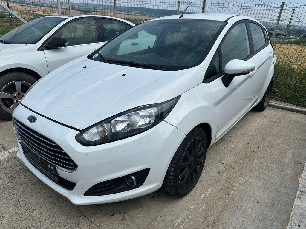 Dezmembrez / Dezmembrari / Piese / Accesorii Ford fiesta facelift alb 2015 1.0 ecoboost volan stanga