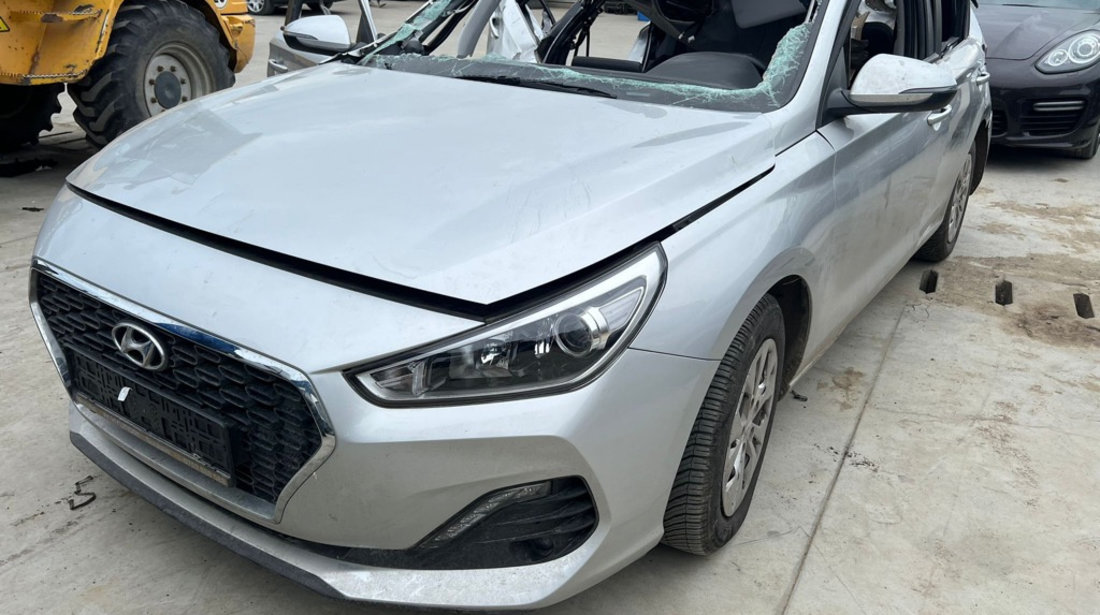 Dezmembrez/Dezmembrari/Piese/Accesorii Hyundai i30 2019 1.4 mpi kappa volan stanga, culoare platinum silver
