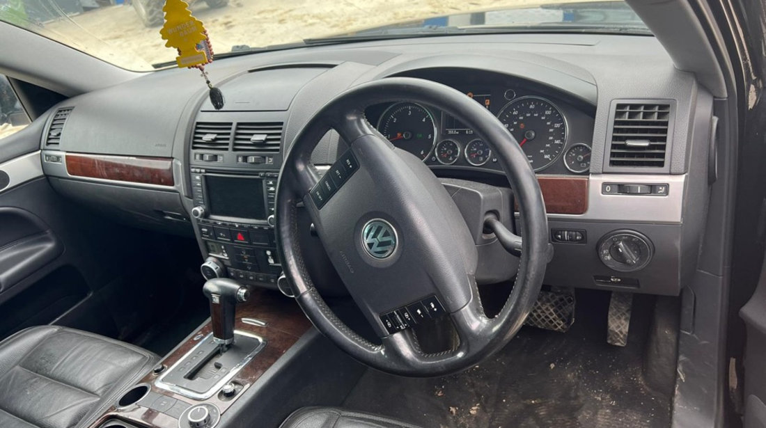 Dezmembrez/Dezmembrari/Piese/Accesorii Vw Touareg 2.5 Tdi Bac Cutie Automata Negru