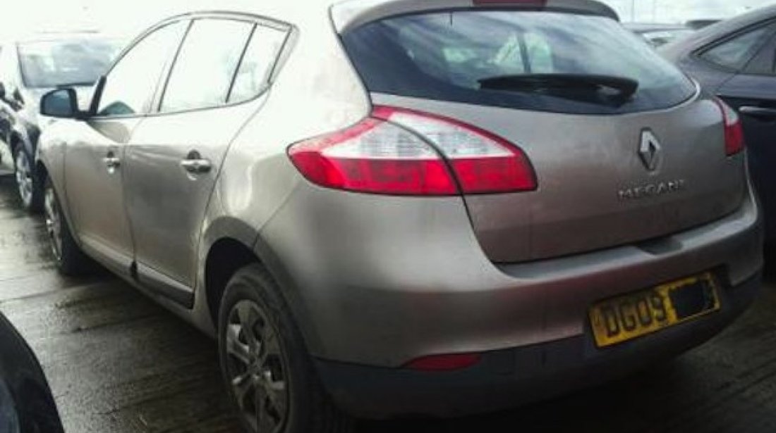 Dezmembrez / Dezmembrari Renault Megane 3, 1.5dci