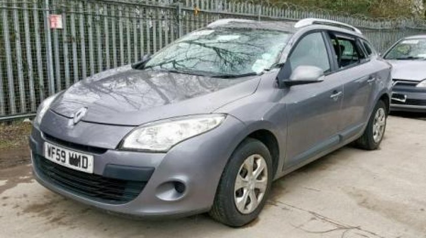 Dezmembrez / Dezmembrari Renault Megane 3 combi 1.6benz K$M