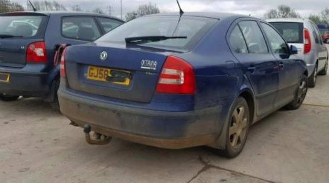 Dezmembrez / Dezmembrari Skoda Octavia 2 (1Z3) 2.0tdi BKD