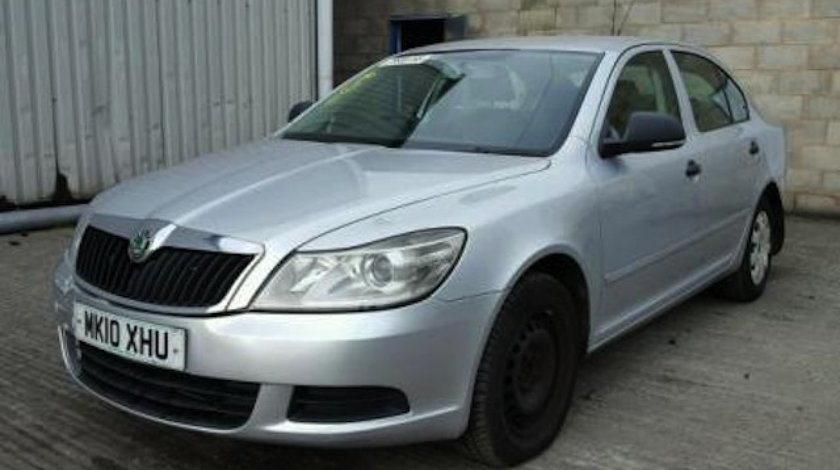 Dezmembrez / Dezmembrari Skoda Octavia 2, 2.0tdi