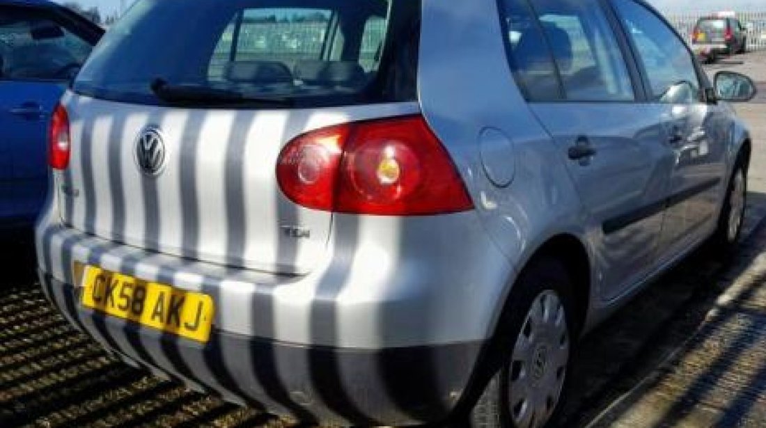 Dezmembrez / Dezmembrari Vw Golf 5 (1K1) 1.9tdi BKC