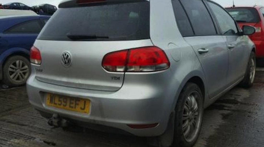 Dezmembrez / Dezmembrari Vw Golf 6, 1.6tdi CAY