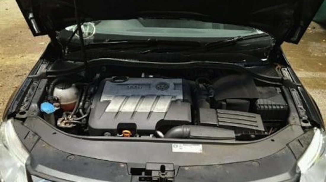 Dezmembrez / Dezmembrari Vw Passat 1.9tdi CFG