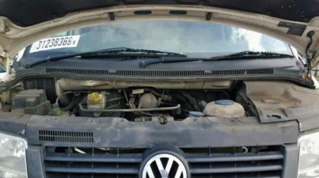 Dezmembrez / Dezmembrari Vw Transporter 5 (7HB) 1.9tdi