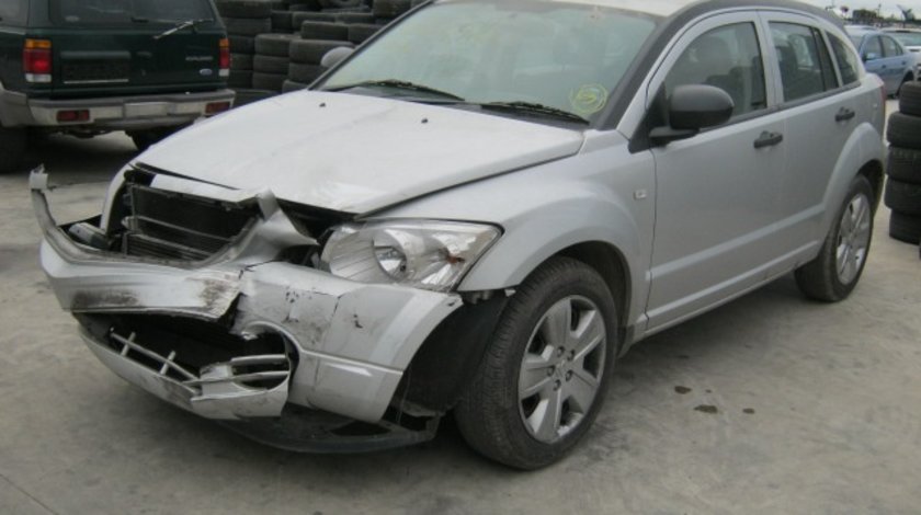 Dezmembrez Dodge Caliber din 2008, 2.0D