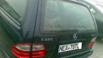 DEZMEMBREZ E220 CDI AN 2002