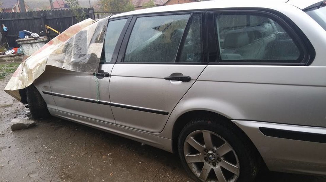 Dezmembrez e46 Touring 2.0d 136 cp