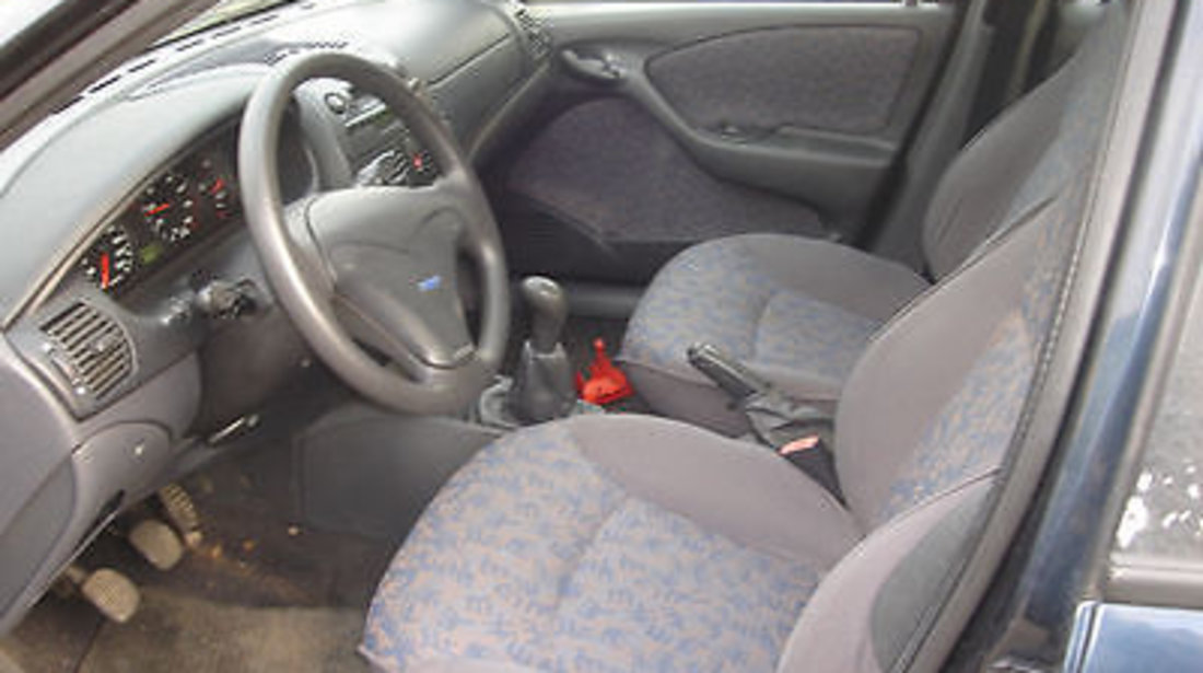 dezmembrez fiat brava 1.6i