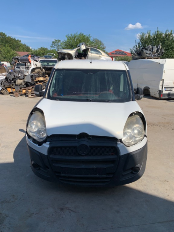 Dezmembrez Fiat Doblo 2014 Multivan 14