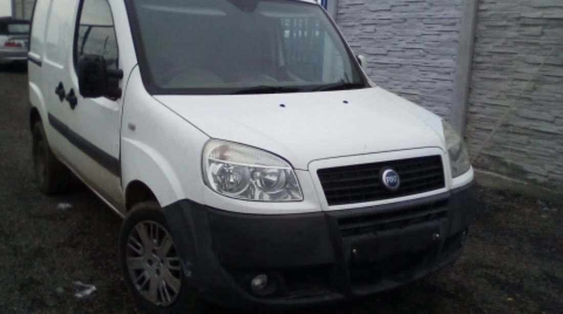 Dezmembrez Fiat Doblo ,an 2007