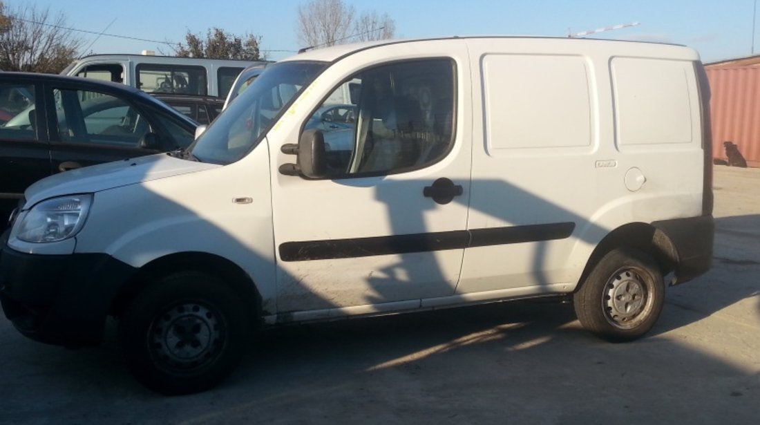 Dezmembrez Fiat Doblo an fabr. 2006, 1.3 JTD Multijet 75