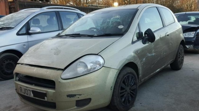 Dezmembrez Fiat Grande Punto 1.2benzina