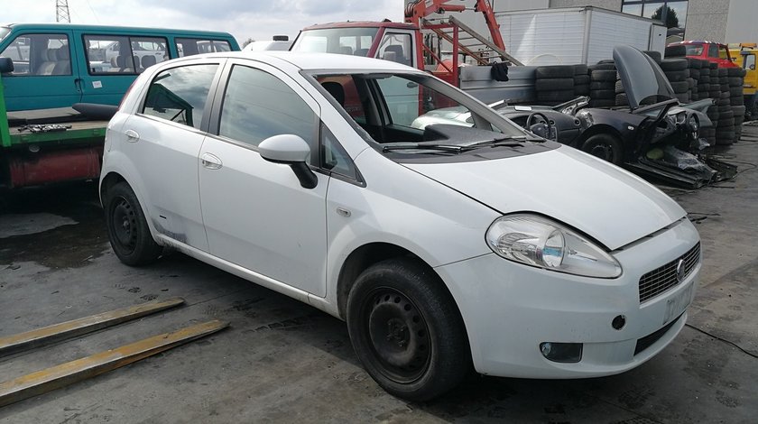 DEZMEMBREZ Fiat Grande punto 1.3d tip 199A3000