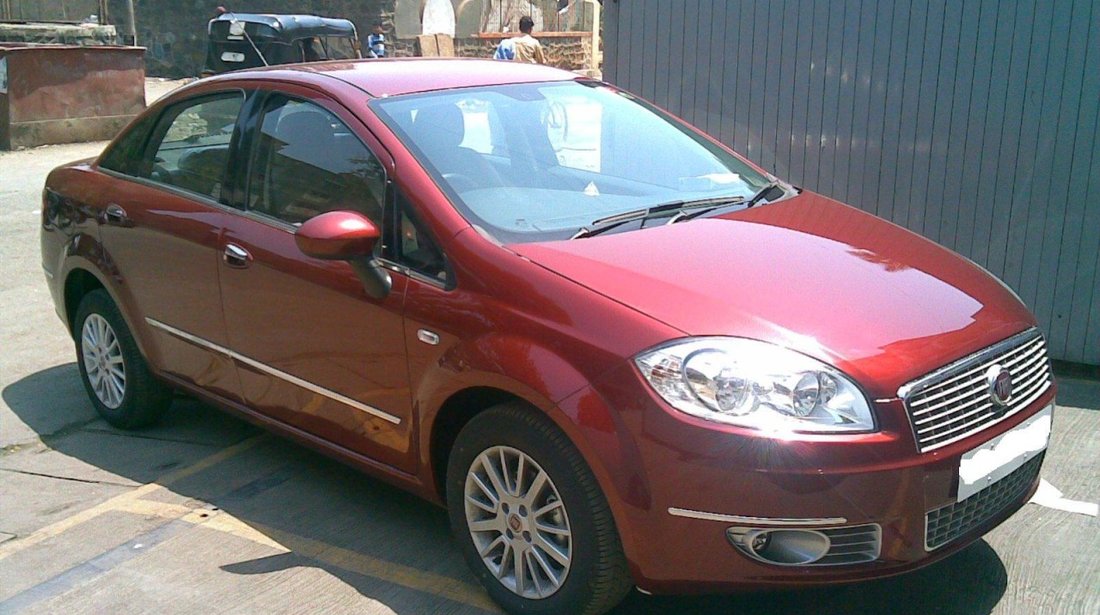 Dezmembrez Fiat Linea 1,6 diesel euro 5