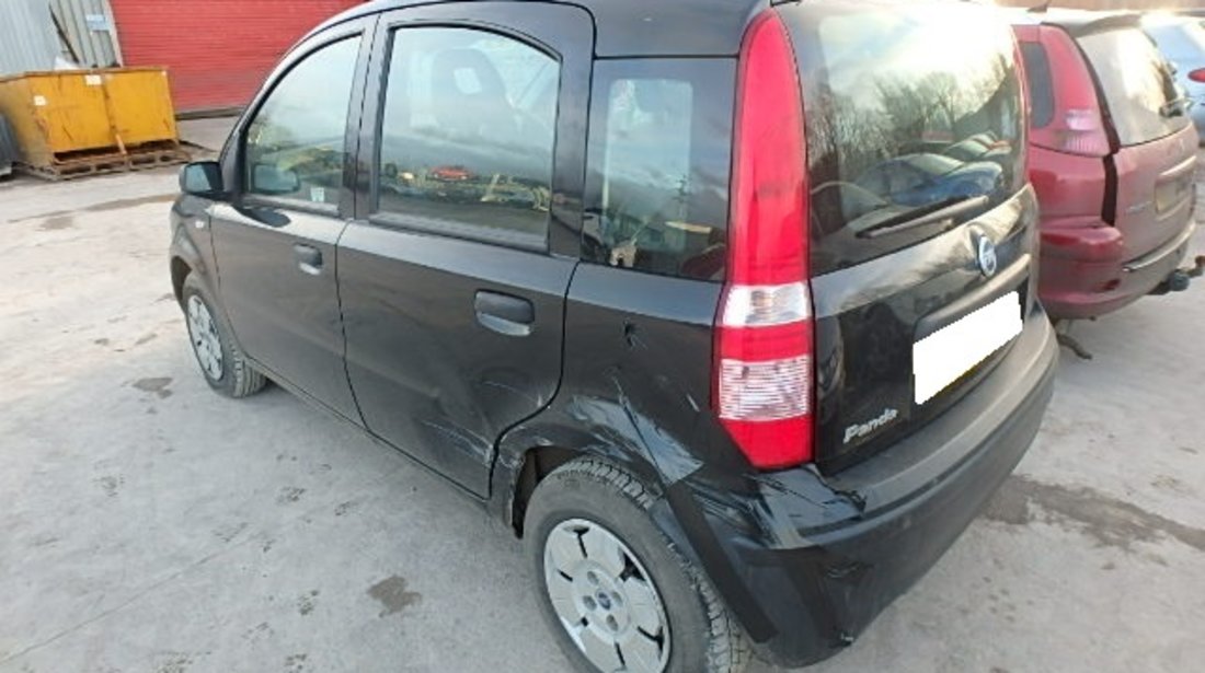 Dezmembrez Fiat Panda an fabr. 2007, 1.1i