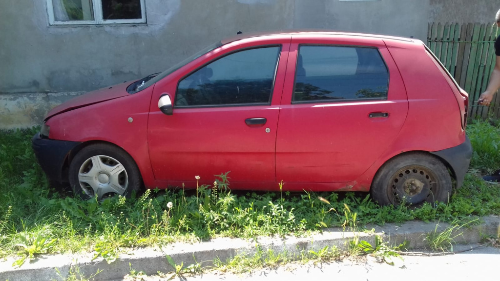 Dezmembrez Fiat PUNTO (188) 1999 - 2010 1.9 JTD None( CP: None, KW: None, CCM: None ) Motorina