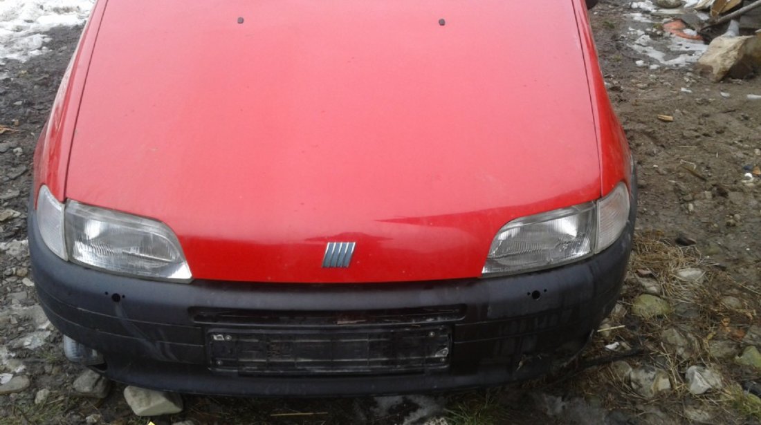 Dezmembrez fiat punto motor 1242cmc 44kw an 1998