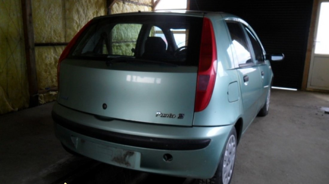 Dezmembrez Fiat Punto