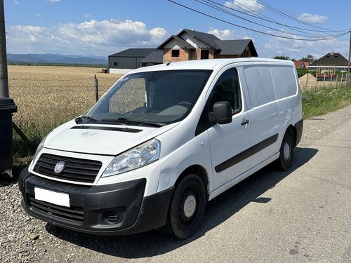 Dezmembrez Fiat Scudo 2,0 multijet 2011 cod motor RHK