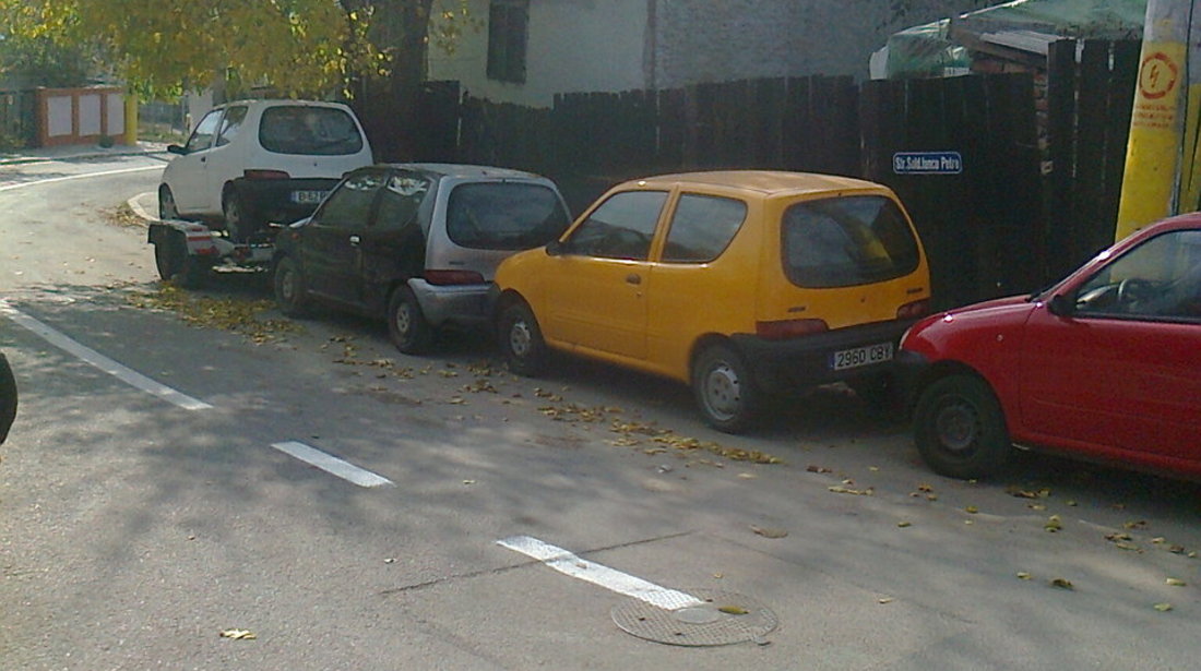 dezmembrez fiat seicento