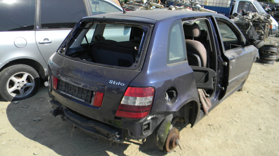 Dezmembrez Fiat STILO (192) 2001 - 2010 1.6 16V 182 B6.000 ( CP: 103, KW: 76, CCM: 1596 ) Benzina