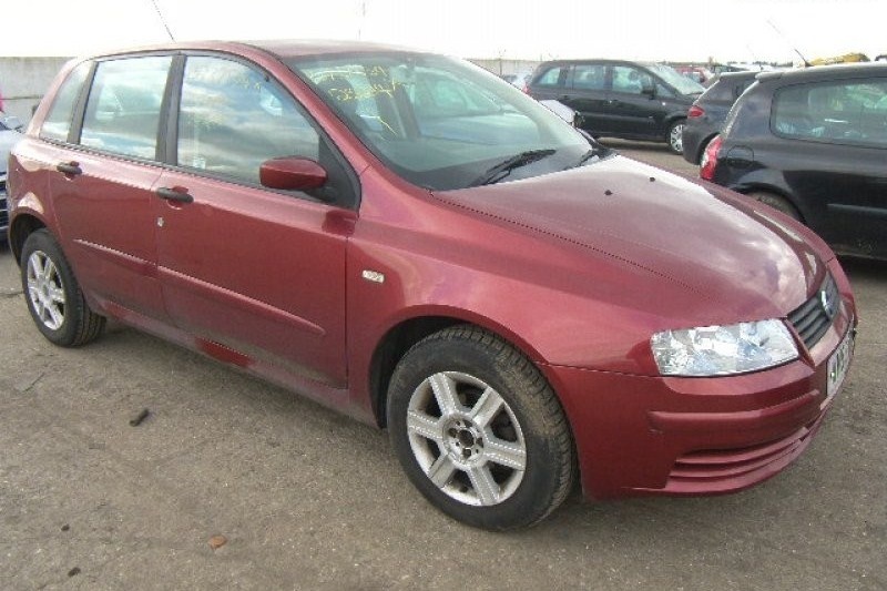 Dezmembrez Fiat Stilo