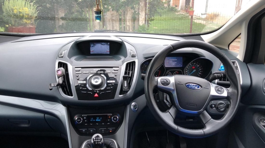 Dezmembrez Ford C-Max 2.0 TDCi UFDB 140 cai euro 5 2013 cu parcare laterala