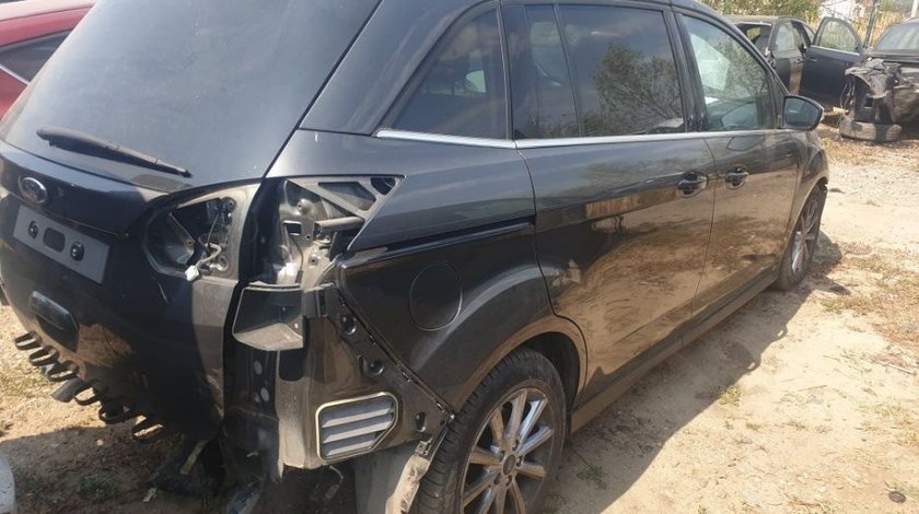 Dezmembrez Ford C-max 2016